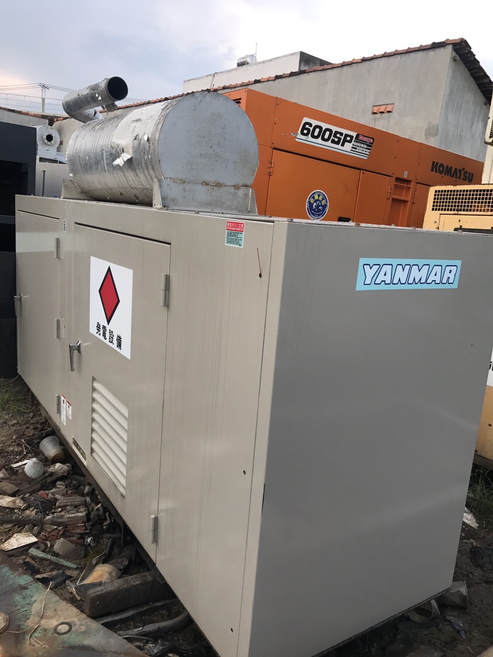 Cho thuê máy phát điện Cho thuê máy phát điện